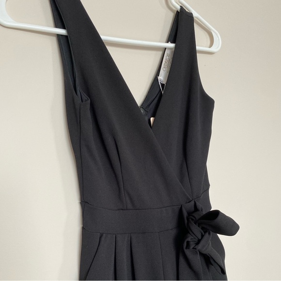 Black Jumpsuit size 2 - Picture 3 of 5
